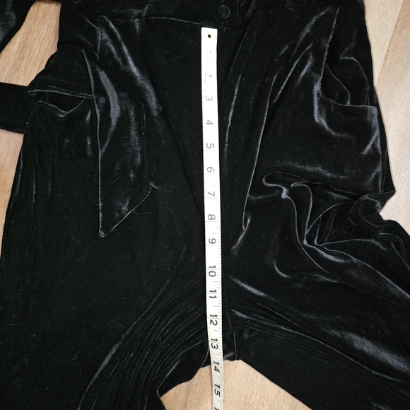 NWT Unique Vintage Black Velvet Jumpsuit - Picture 9 of 12